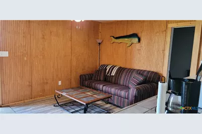 1012 W Denver Avenue, Seadrift, TX 77983 - Photo 9