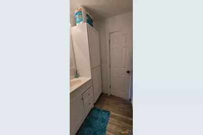 1012 W Denver Avenue, Seadrift, TX 77983 - Photo 15