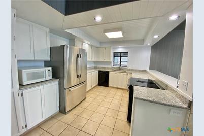 906 Lakeview Trail, Mcqueeney, TX 78123 - Photo 5