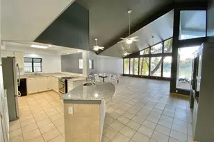 906 Lakeview Trail, Mcqueeney, TX 78123 - Photo 5