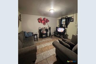 710 E Southcross Boulevard, San Antonio, TX 78214 - Photo 21
