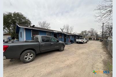 710 E Southcross Boulevard, San Antonio, TX 78214 - Photo 25