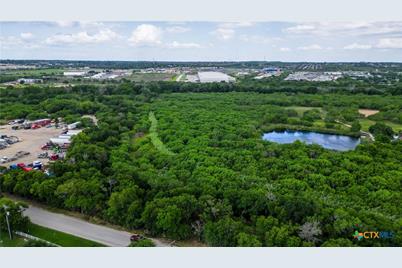 1903 Wald Road, New Braunfels, TX 78132 - Photo 19