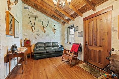 544 Alfred Henke Road, Fredericksburg, TX 78624 - Photo 15