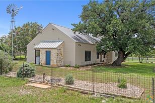 544 Alfred Henke Rd, Fredericksburg, TX 78624 - Photo 7