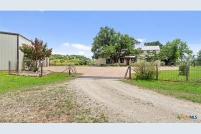 544 Alfred Henke Road, Fredericksburg, TX 78624 - Photo 11