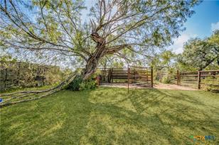 000 County Rd 145, Kenedy, TX 78119 - Photo 11