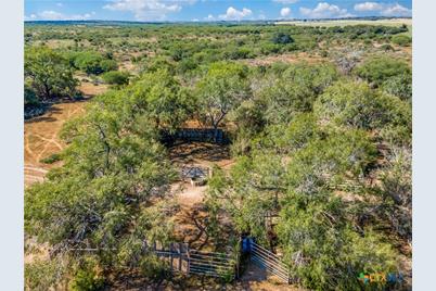 000 County Rd 145, Kenedy, TX 78119 - Photo 21