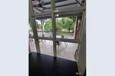 204 S Austin Street, Seguin, TX 78155 - Photo 13