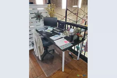 204 S Austin Street, Seguin, TX 78155 - Photo 5