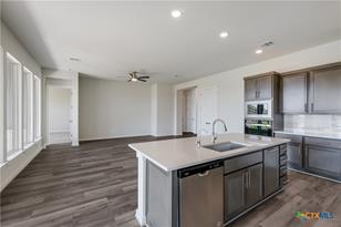 8226 Chalk Trce, Schertz, TX 78154 - Photo 9