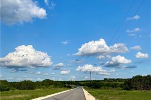30 Shin Oak Dr, Lampasas, TX 76550 - Photo 3