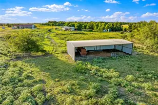 19587 Vilas Rd, Holland, TX 76534 - Photo 29