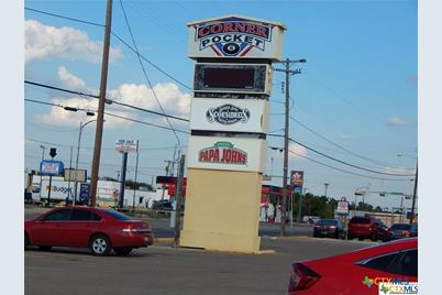 202 E Veterans Memorial Boulevard, Killeen, TX 76541 - Photo 3