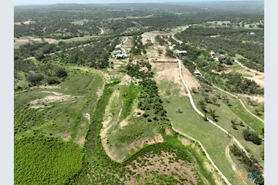 281 Chimney Cove Drive, Marble Falls, TX 78654 - Photo 15