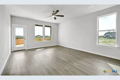 1510 Bluff Path, New Braunfels, TX 78130 - Photo 9