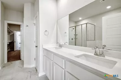 1510 Bluff Path, New Braunfels, TX 78130 - Photo 17