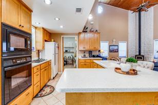 6300 Hickory Forrest Dr, Seguin, TX 78155 - Photo 7