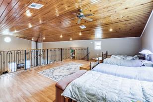 6300 Hickory Forrest Dr, Seguin, TX 78155 - Photo 13