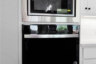 1134 Creekstone Trl, Seguin, TX 78155 - Photo 15