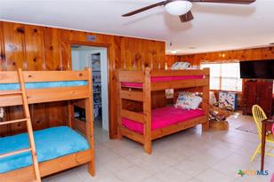 927 N Cr 307 Rd, Port Alto, TX 77979 - Photo 9