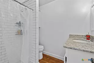 527 W San Antonio St, San Marcos, TX 78666 - Photo 33