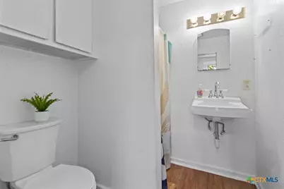 527 W San Antonio Street, San Marcos, TX 78666 - Photo 23