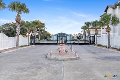 114 Lavaca Circle, Rockport, TX 78382 - Photo 47