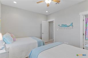 114 Lavaca Cir, Rockport, TX 78382 - Photo 23