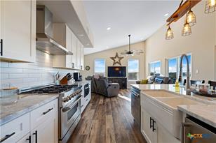 582 Delaware Creek Rd, Blanco, TX 78606 - Photo 19