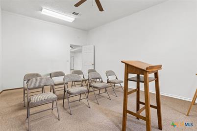 112 E Hallmark Avenue, Killeen, TX 76541 - Photo 19