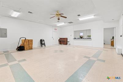 112 E Hallmark Avenue, Killeen, TX 76541 - Photo 17