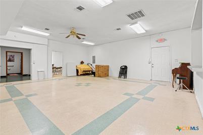 112 E Hallmark Avenue, Killeen, TX 76541 - Photo 15