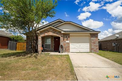 512 E Victory Avenue, Temple, TX 76501 - Photo 1