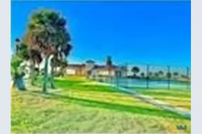 296 E Lago Loop Road, Port O'Connor, TX 77982 - Photo 15