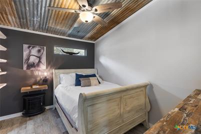 2631 N US Highway 281, Johnson City, TX 78636 - Photo 31