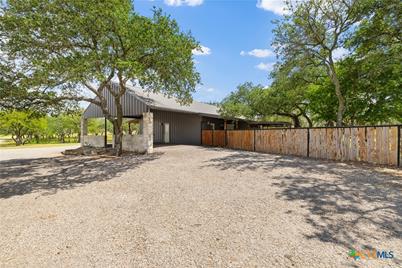 2631 N US Highway 281, Johnson City, TX 78636 - Photo 5