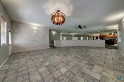 1283 S State Highway 46, New Braunfels, TX 78130 - Photo 9