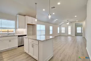 1735 Heritage Maples, New Braunfels, TX 78132 - Photo 3