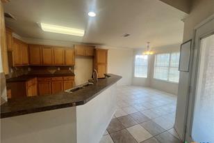 2207 Gail Dr, Copperas Cove, TX 76522 - Photo 9