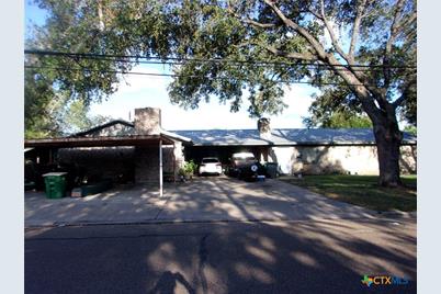 1802 Lawndale Avenue, Victoria, TX 77901 - Photo 1