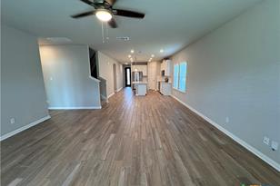 1280 Ella Xing, New Braunfels, TX 78130 - Photo 5