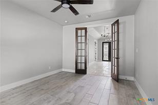 1522 Shady Hollow, New Braunfels, TX 78132 - Photo 9