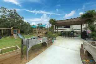 861 Rutherford, Fischer, TX 78623 - Photo 17