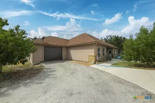 861 Rutherford, Fischer, TX 78623 - Photo 23