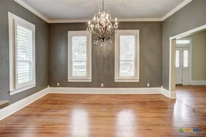 1322 North Avenue F Avenue, Shiner, TX 77984 - Photo 7