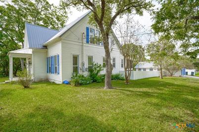 1322 North Avenue F Avenue, Shiner, TX 77984 - Photo 47