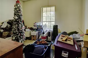 294 Lois Ln, Paige, TX 78659 - Photo 25