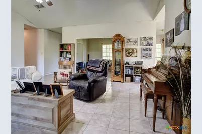 294 Lois Lane, Paige, TX 78659 - Photo 13