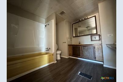 5588 Helm Lane, Temple, TX 76502 - Photo 9